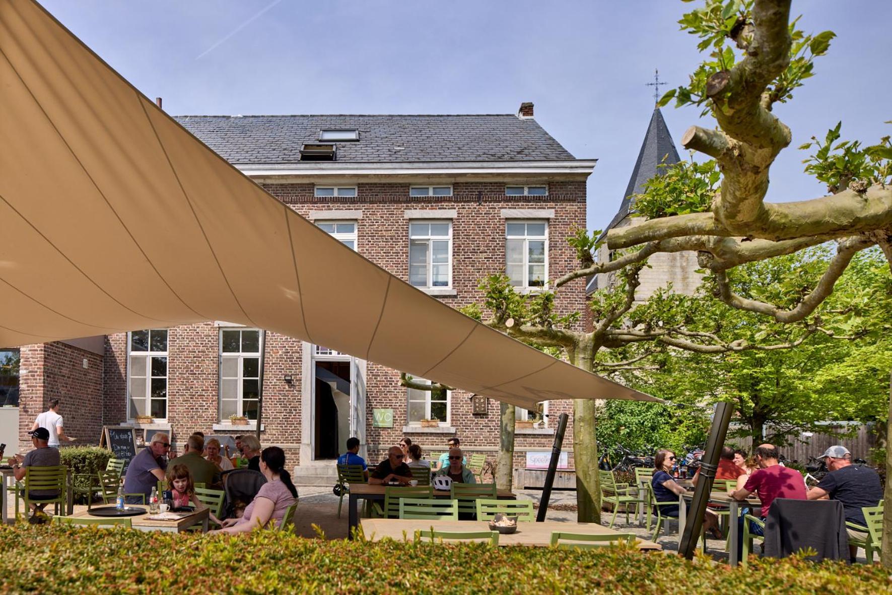Hotel De Pastorie Borgloon Exterior foto